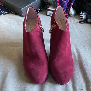 Maroon Vince Camuto Booties